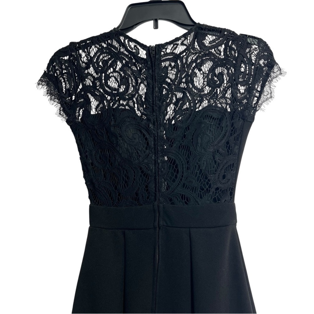 B Darlin Women’s Dress Sz 0 Black Fit/Flare Lace On Top Sleeveless 20” Back Zip - Picture 4 of 10